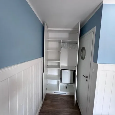 Alloggio in famiglia White Frog *