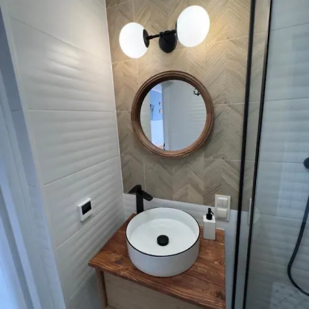 White Frog * Dziwnów