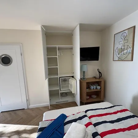 Alloggio in famiglia White Frog Dziwnów