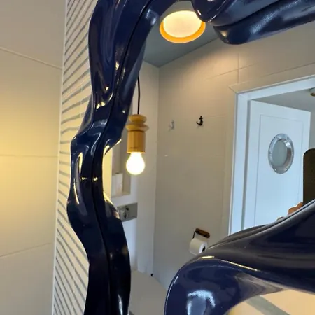 White Frog Alloggio in famiglia *