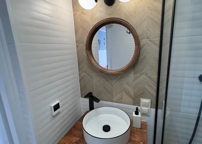 White Frog * Dziwnów