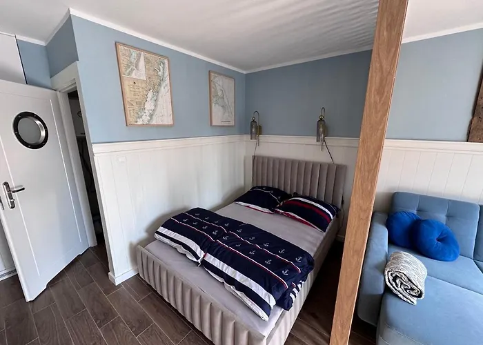 Alloggio in famiglia White Frog *