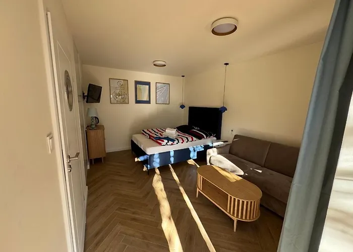 White Frog * Dziwnów