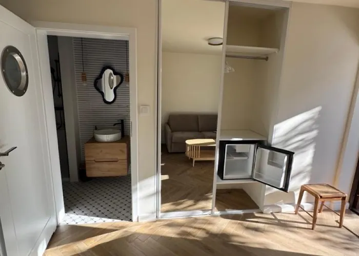 Alloggio in famiglia White Frog *