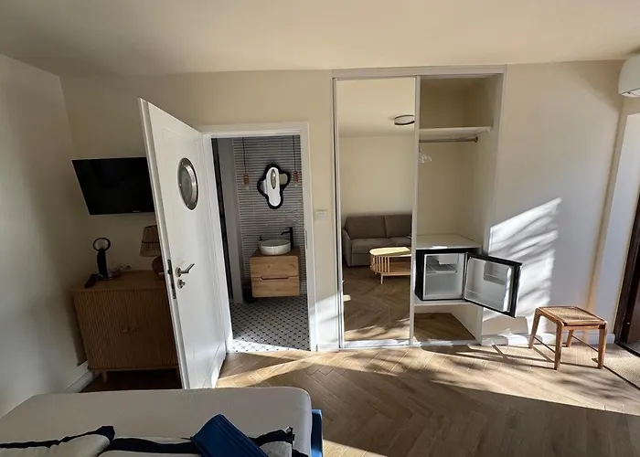 White Frog Alloggio in famiglia *